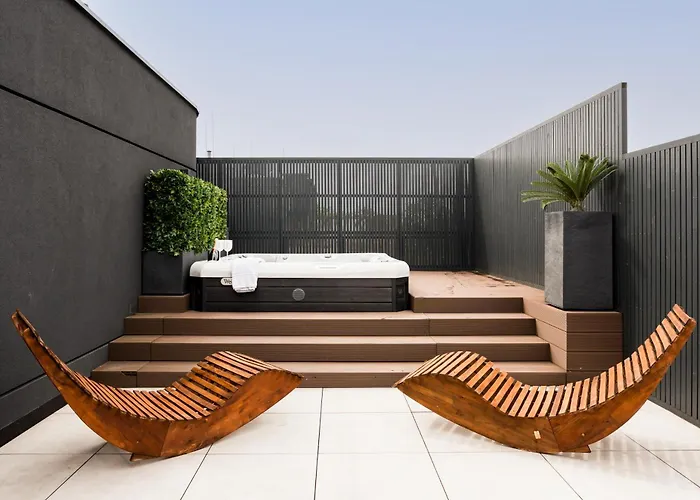 Jacuzzi Haven In - Private Terrace & Parking Appartamento *